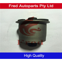 Genuine TOYOTA Rear Axle Bush For TOYOTA Yaris NCP90.NCP130.48725-0D080.48725-52060