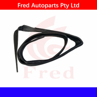 Front Door Glass Seal RIGHT For TOYOTA Hiace 2005-2018 TRH KDH 68141-26030