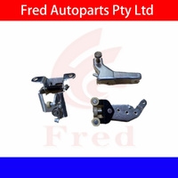 SET LEFT Middle Sliding Door Rollers Pulley Kit For TOYOTA Hiace 2005-2018.TRH.KDH.68320-26030.68360-26130.68390-26040