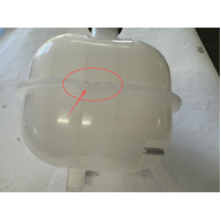 *DEFECTIVE* Radiator Overflow Bottle Coolant Tank For TOYOTA 2005-2018 Petrol & Diesel Hiace TRH KDH 200 Series VAN Commuter 16470-75122 16470-75121